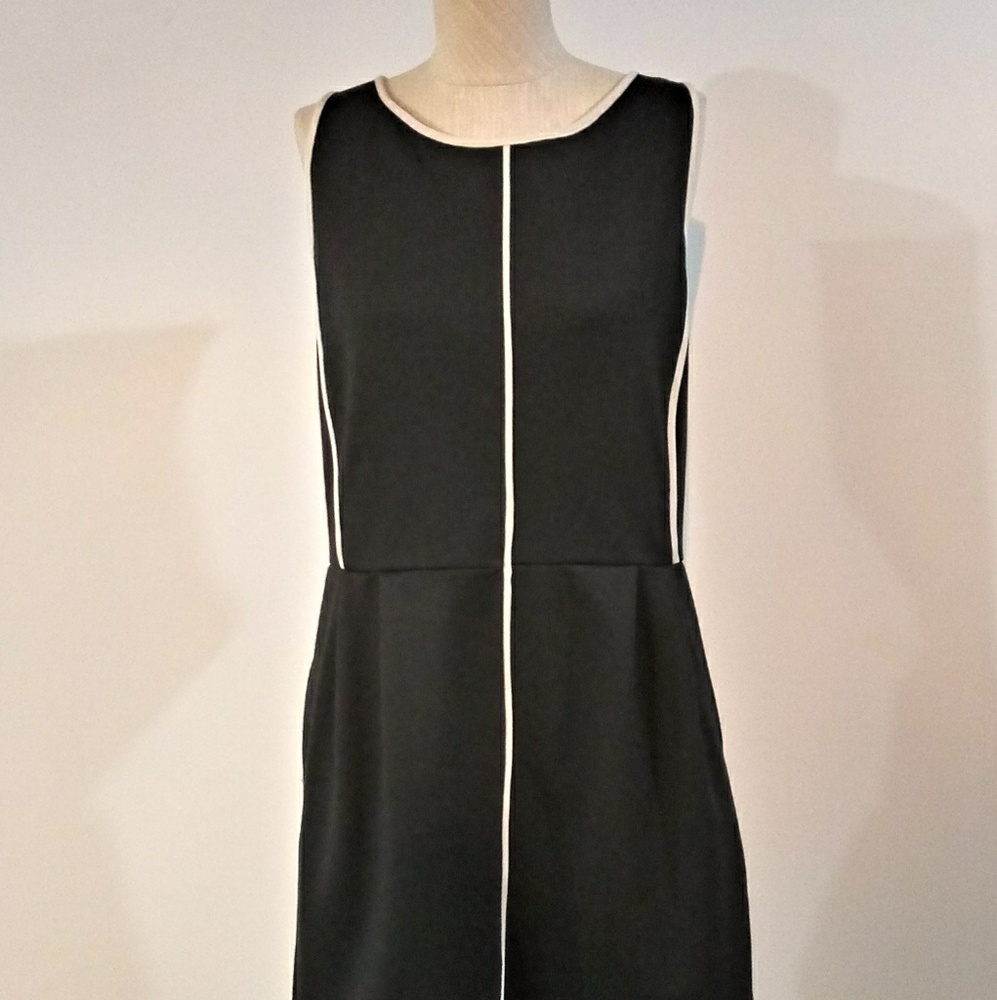 APT. 9 dress